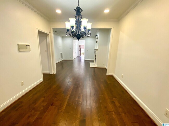 Building Photo - 3833 Kinross Pl