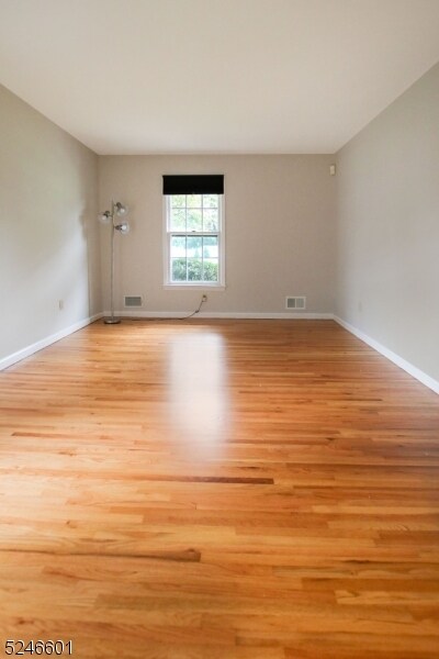 Building Photo - 84 Sweet Briar Dr