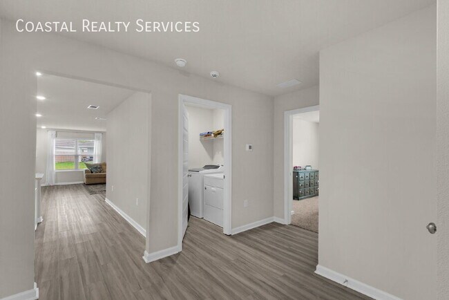 Building Photo - 924 Sandbar Loop