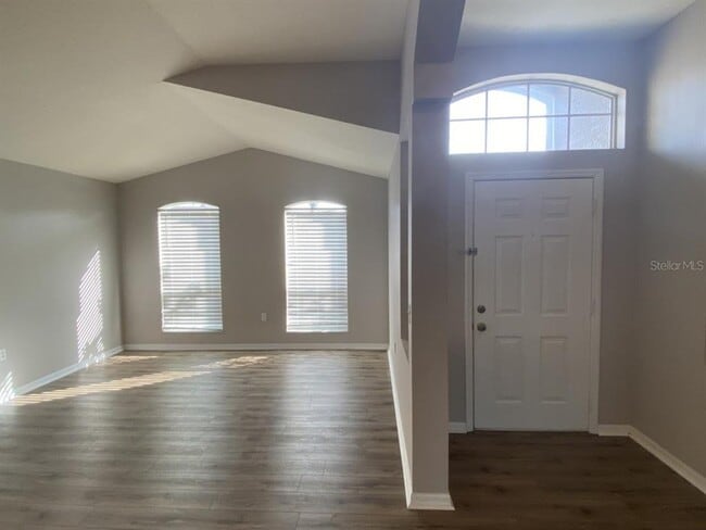 Building Photo - 28826 Raindance Ave