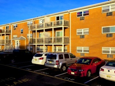 Building Photo - Seacrest Apartments