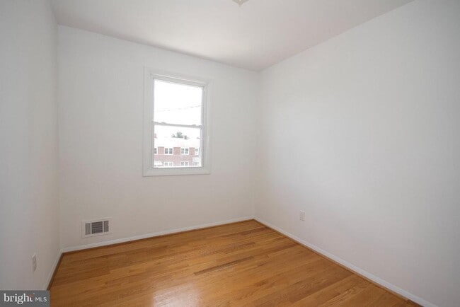 Building Photo - 6936 Blanche Rd