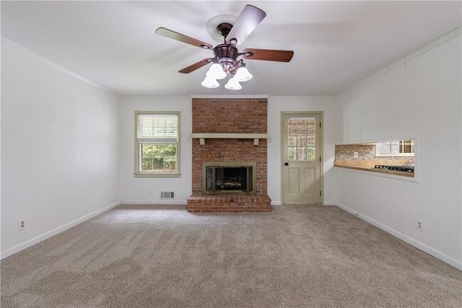 Building Photo - 160 Jayne Ellen Way