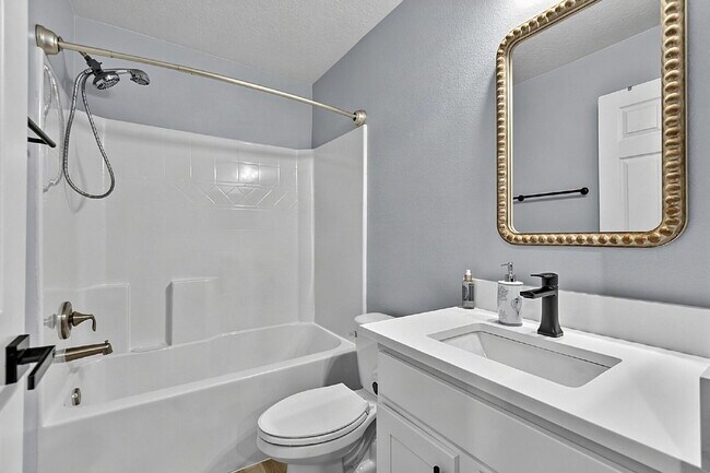 Building Photo - Modern 4-Bedroom, 3-Bath Home with Private In-Law Suite – Palm Coast, FL