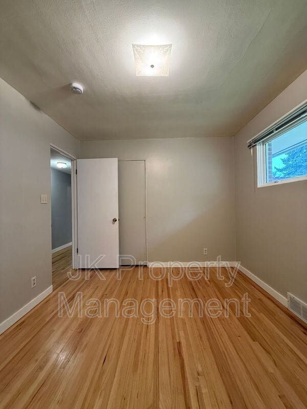 Building Photo - 1726 Alder Dr