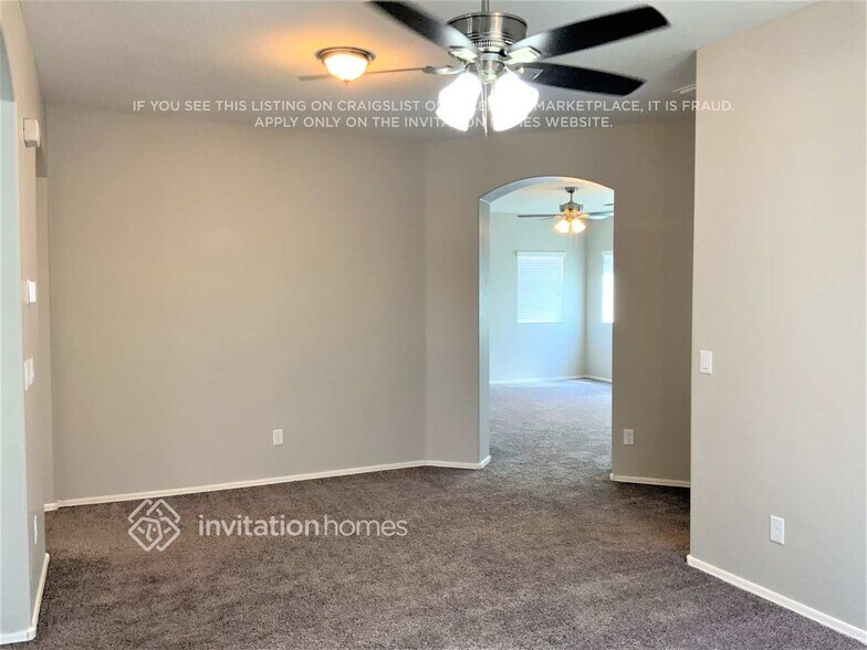 Building Photo - 1723 W Dugan Dr