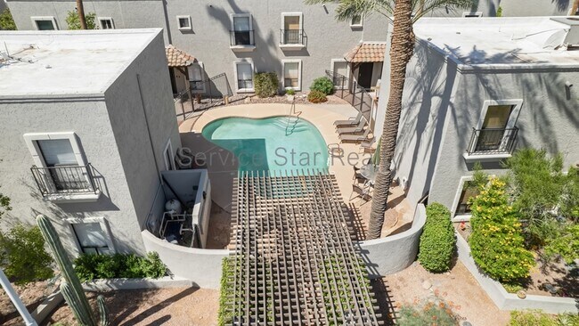 Building Photo - 4860 N 73rd St