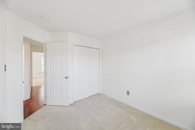 Building Photo - 6330 James Harris Way