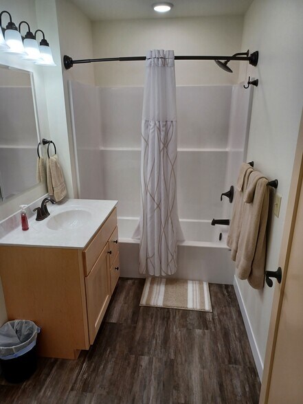 Building Photo - 512 Farnam St