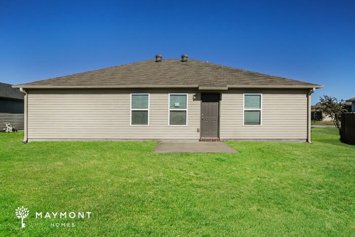 Building Photo - 12104 Firethorn Dr