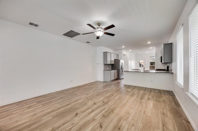 Building Photo - 2926 S Griffin Ln