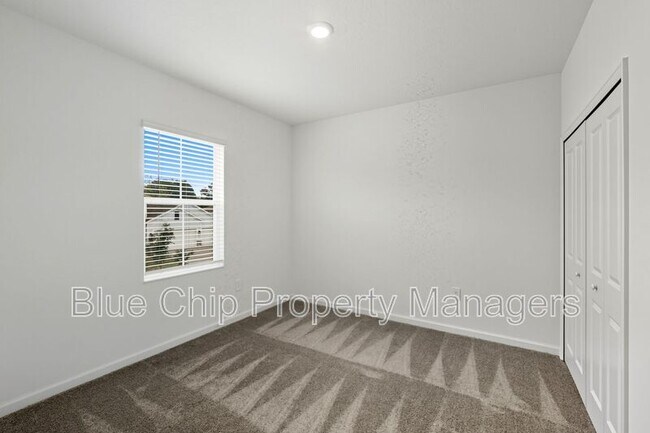 Building Photo - 2066 Shaggy Fisher Dr