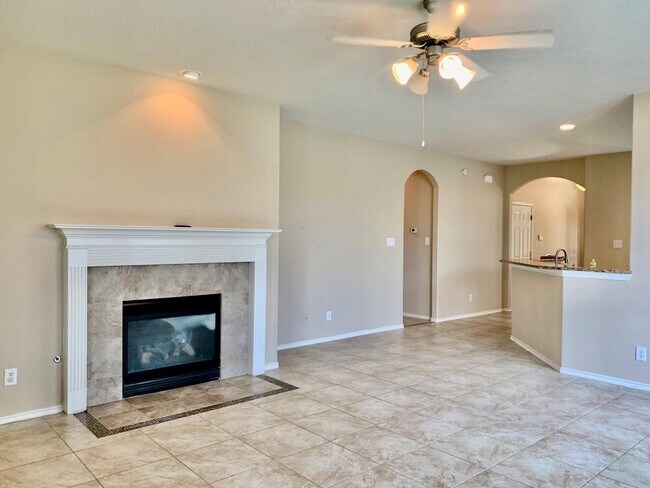 Building Photo - 2510 Windy Vale Trail