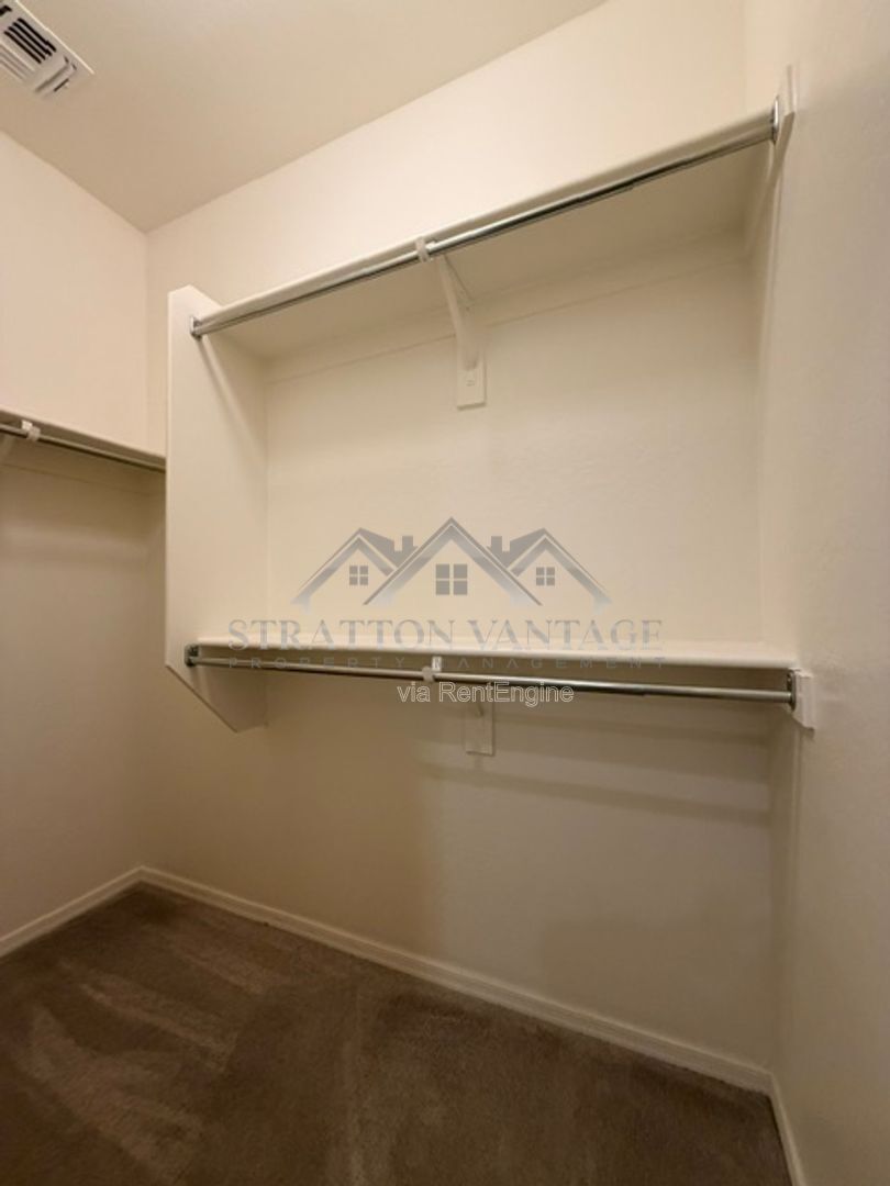 Building Photo - 22555 S 225th Way