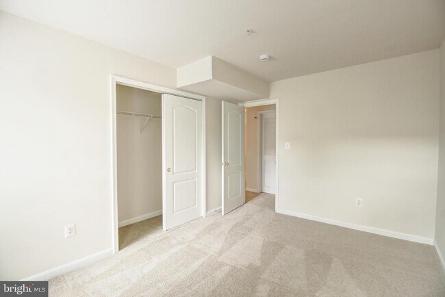 Building Photo - 111 Twin Eagle Ct