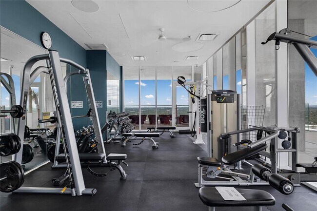 Building Photo - 301 West Ave