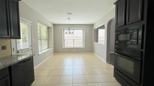 Building Photo - 1614 Westmeadow Trail