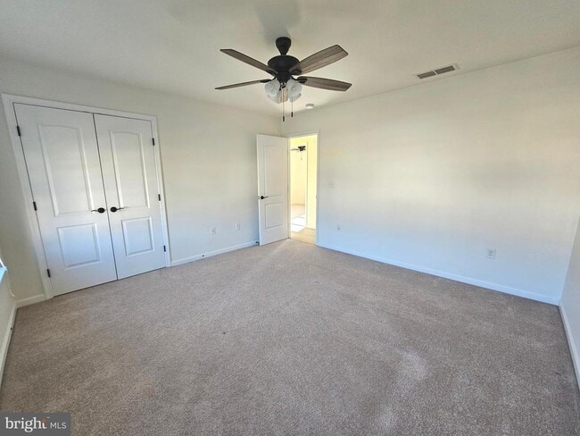 Building Photo - 269 S Marshview Terrace