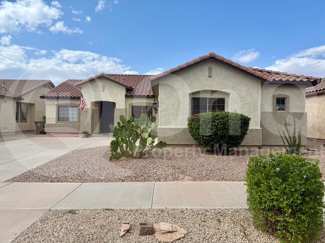 Primary Photo - 19350 E Carriage Way