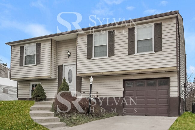 Building Photo - Living where You Love is Good for your Heart!