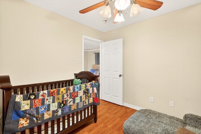 Building Photo - 1308 Roanoke Ct