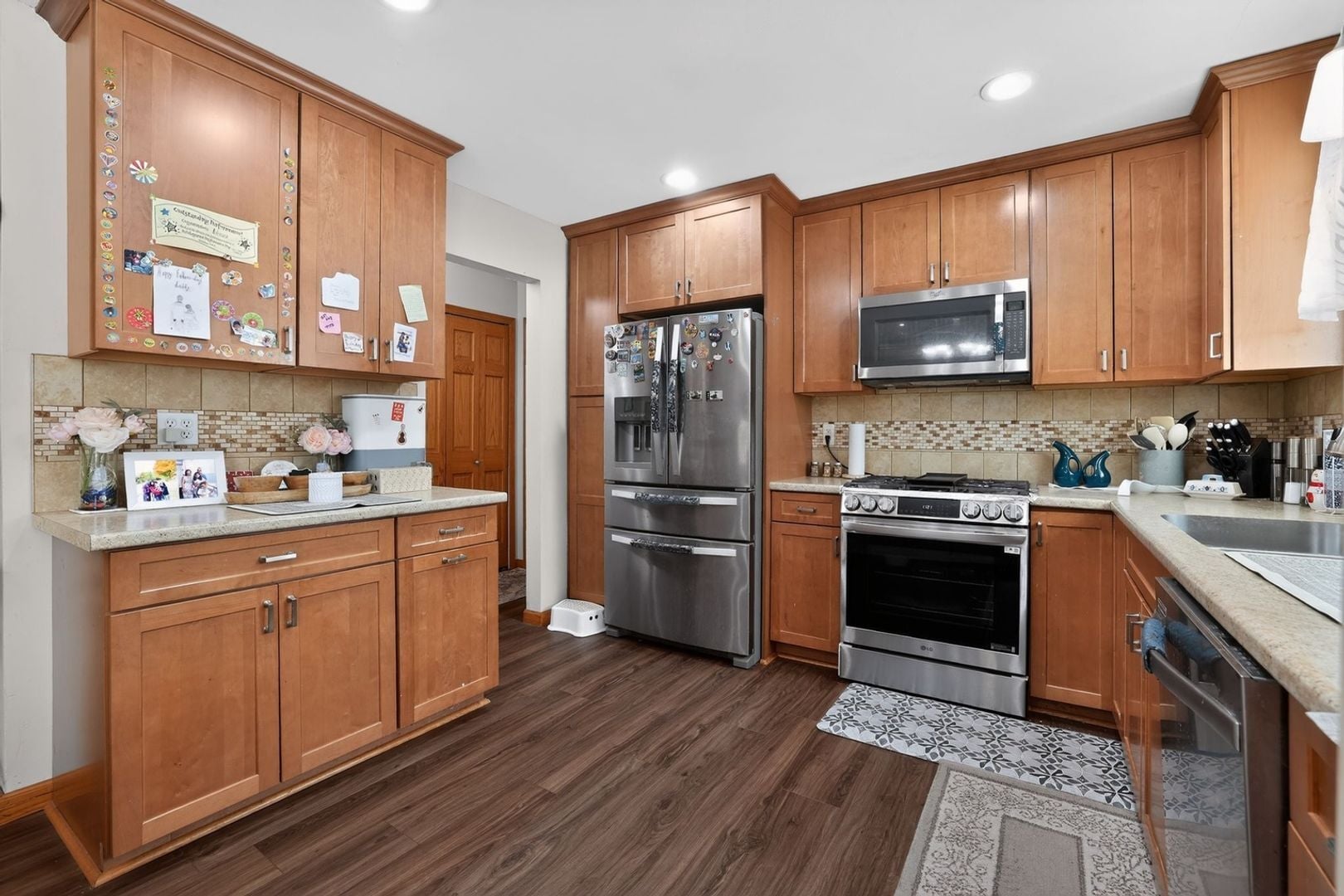 Building Photo - 595 Mercury Cir