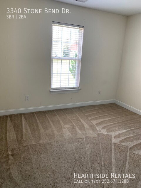 Building Photo - 3340 Stone Bend Dr