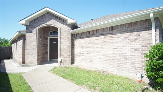 Building Photo - 926 Timber Oaks Ln