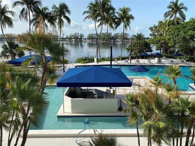 Building Photo - 2333 Brickell Ave