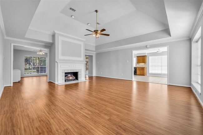 Building Photo - 3827 Bratton St