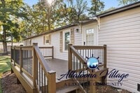 Building Photo - Lake Access and 1 mile to Downtown Acworth! Renovated 3BR/2Bth Pet Friendly