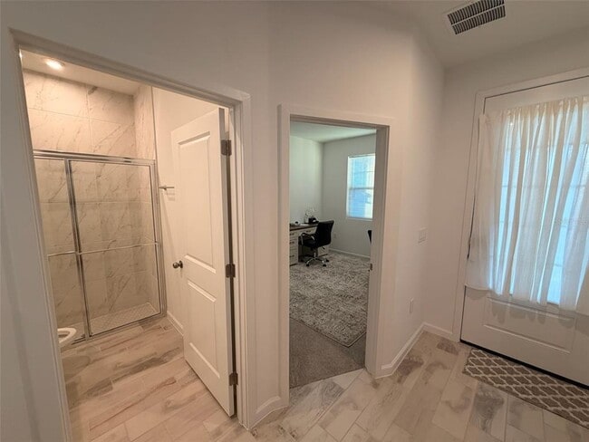 Building Photo - 2700 Sweet Acacia Dr