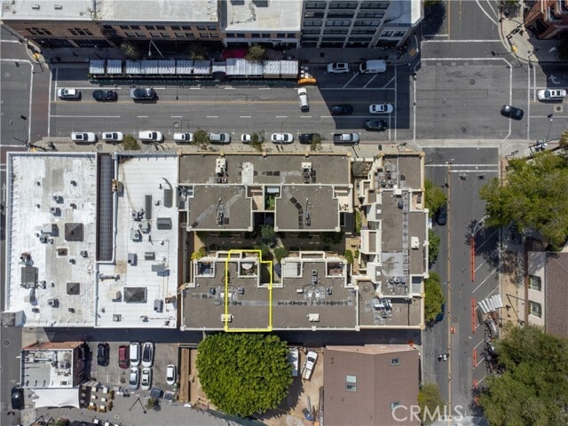 Building Photo - 80 N Raymond Ave