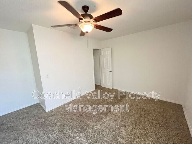 Building Photo - 11155 Pomelo Dr