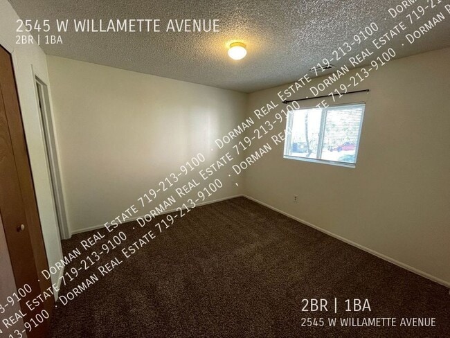 Building Photo - 2545 W Willamette Ave