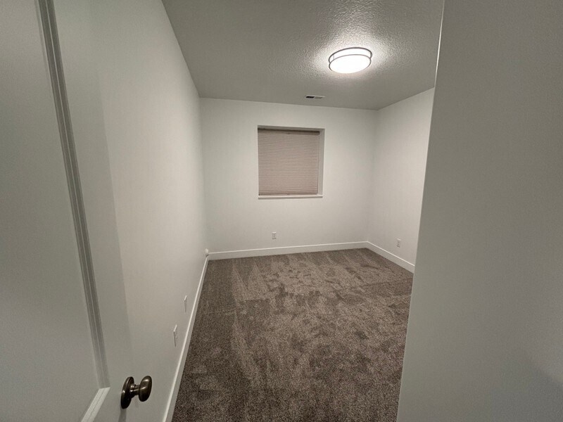 Building Photo - 3594 W 2800 S