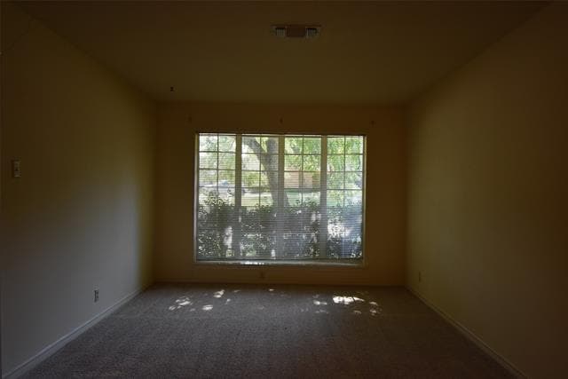 Building Photo - 1701 Westside Dr