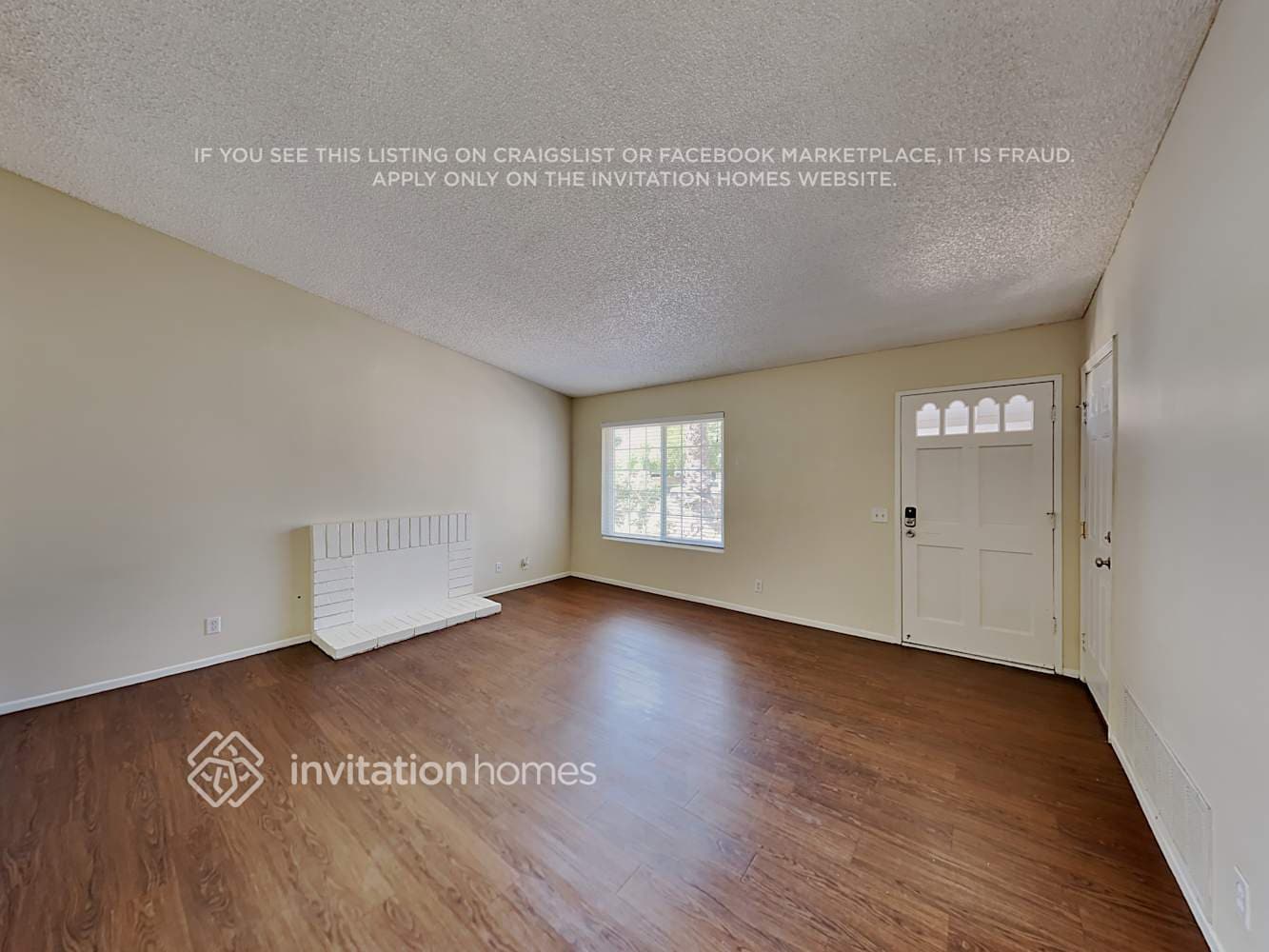 Building Photo - 27532 Camomile Ln