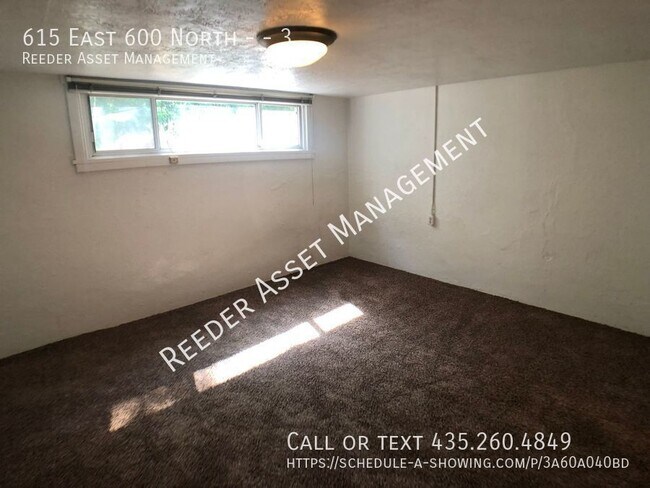 Building Photo - 615 E 600 N