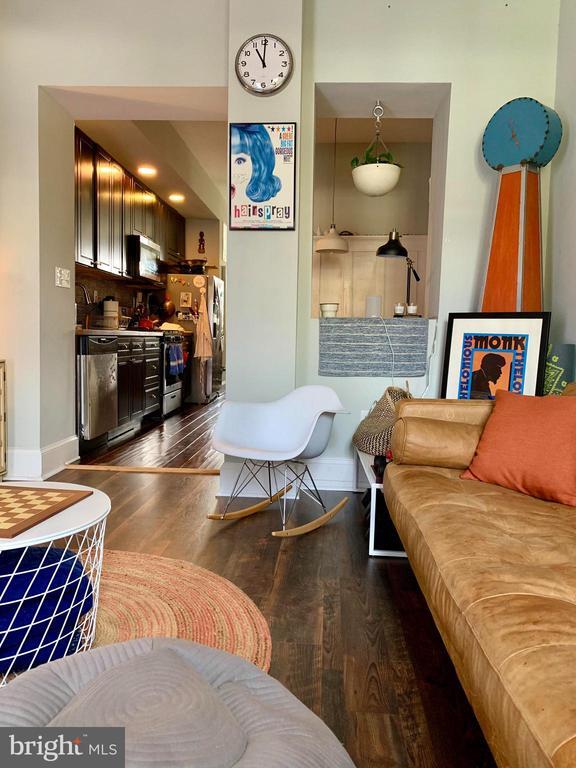 Building Photo - 3528 Hickory Ave