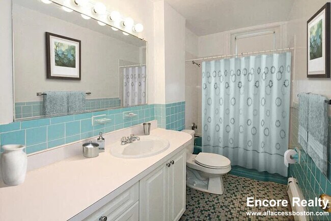 Building Photo - 1539 Beacon St