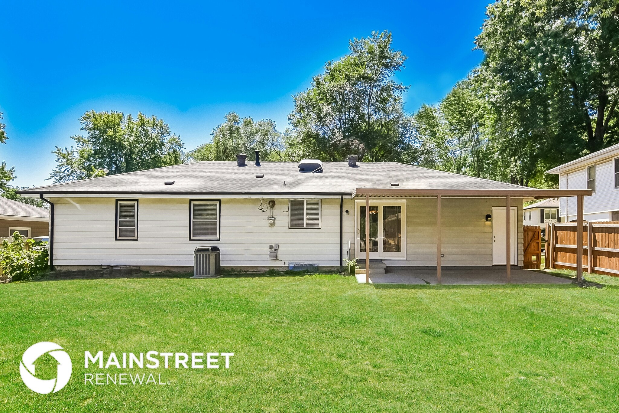 Building Photo - 8102 E 93rd Terrace