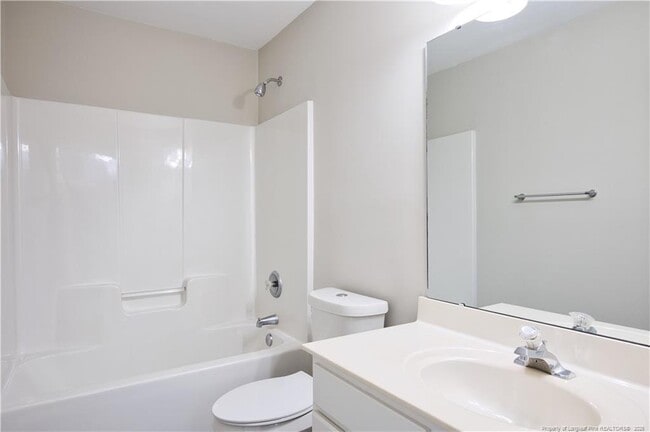 Building Photo - 512 Colwick Ln
