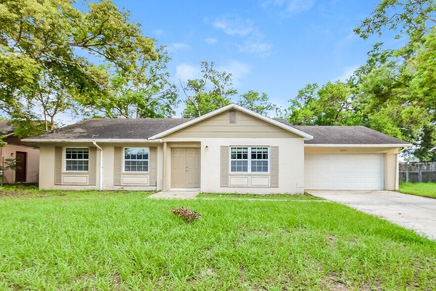 Primary Photo - 6226 Centennial Dr