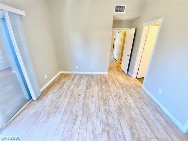 Building Photo - 2153 Jade Creek St