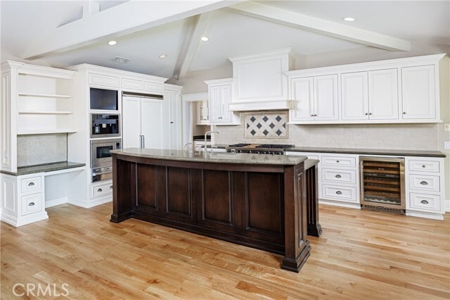 Building Photo - 3415 Seabreeze Ln