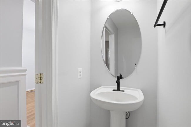 Building Photo - 5307 Granite Step Trail