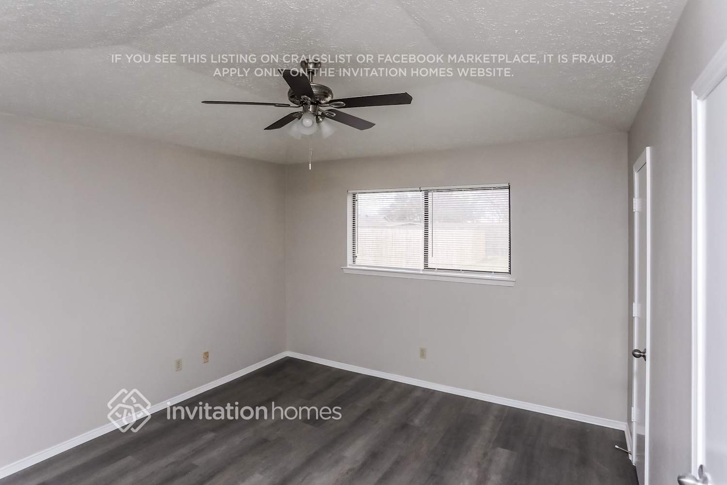 Building Photo - 722 Marigold Dr