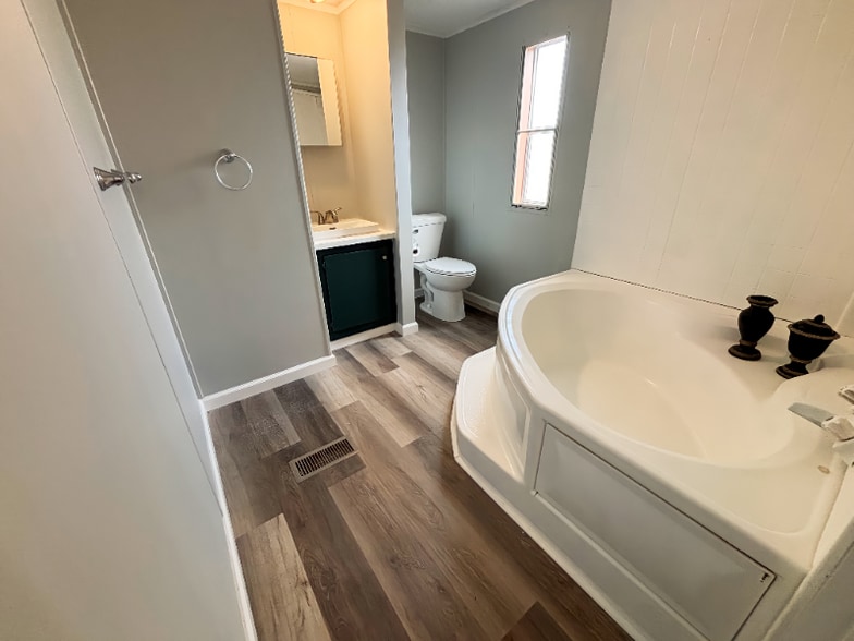 Building Photo - 434 Timber Ridge Ln