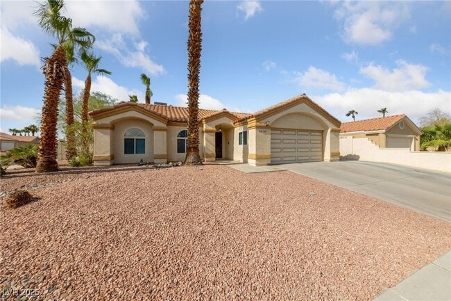Primary Photo - 6316 W La Madre Way